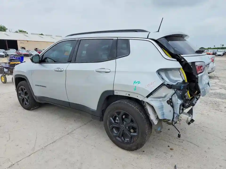 3C4NJDBN6ST585238 2025 JEEP COMPASS-1