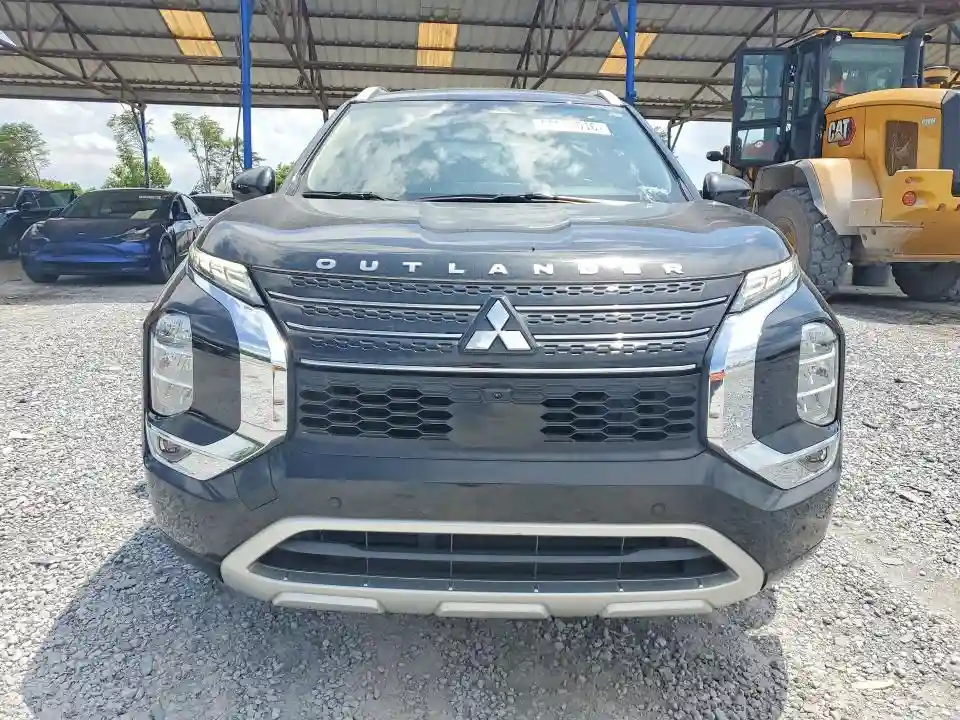 JA4J3VA83NZ044035 2022 MITSUBISHI OUTLANDER-4