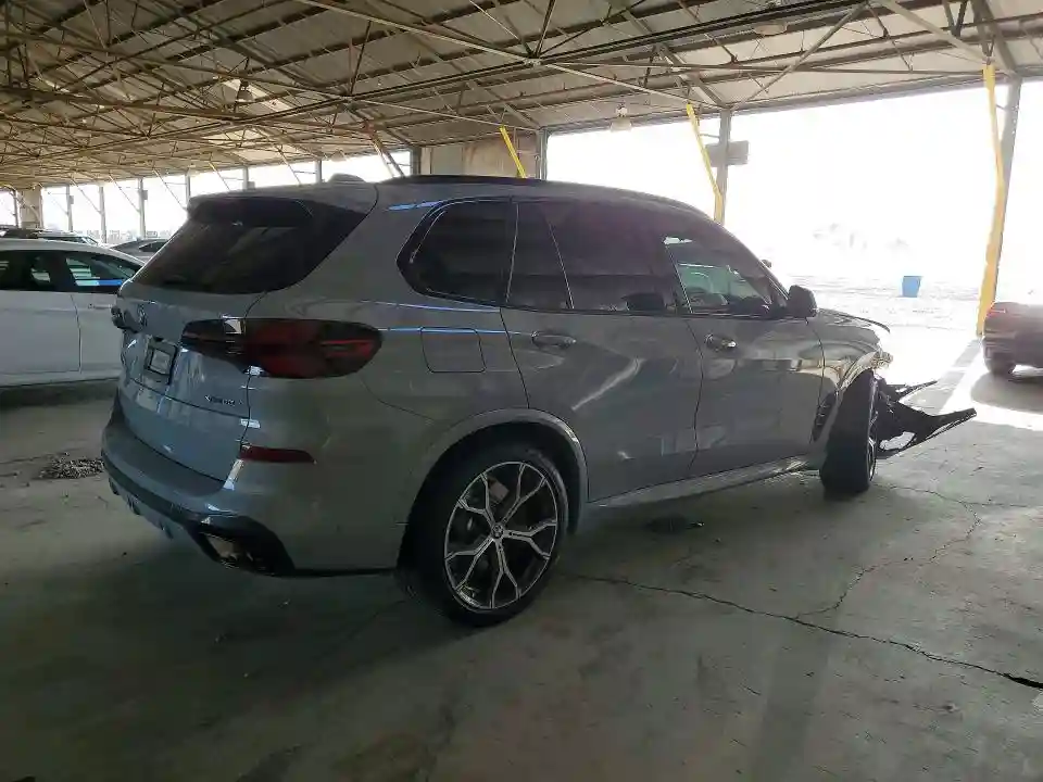 5UX43EU05T9407035 2026 BMW X5-2