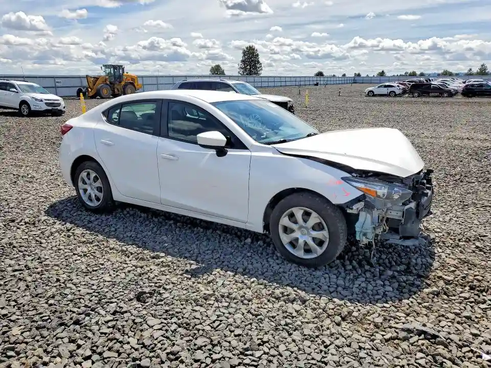 3MZBN1U78JM242814 2018 MAZDA 3-3
