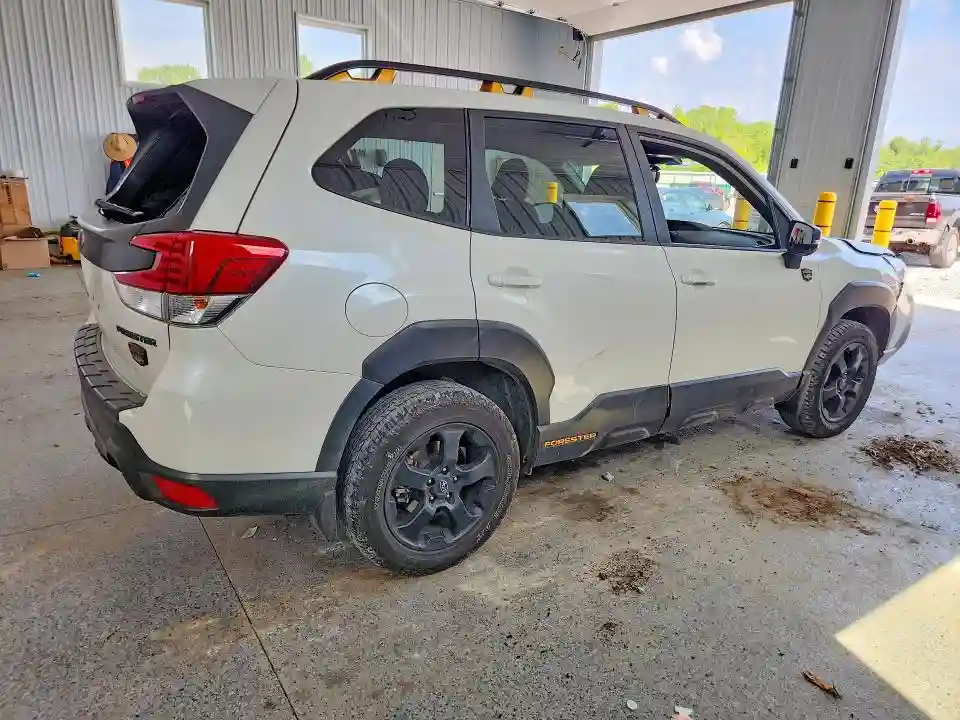 JF2SKAMCXNH498067 2022 SUBARU FORESTER-2