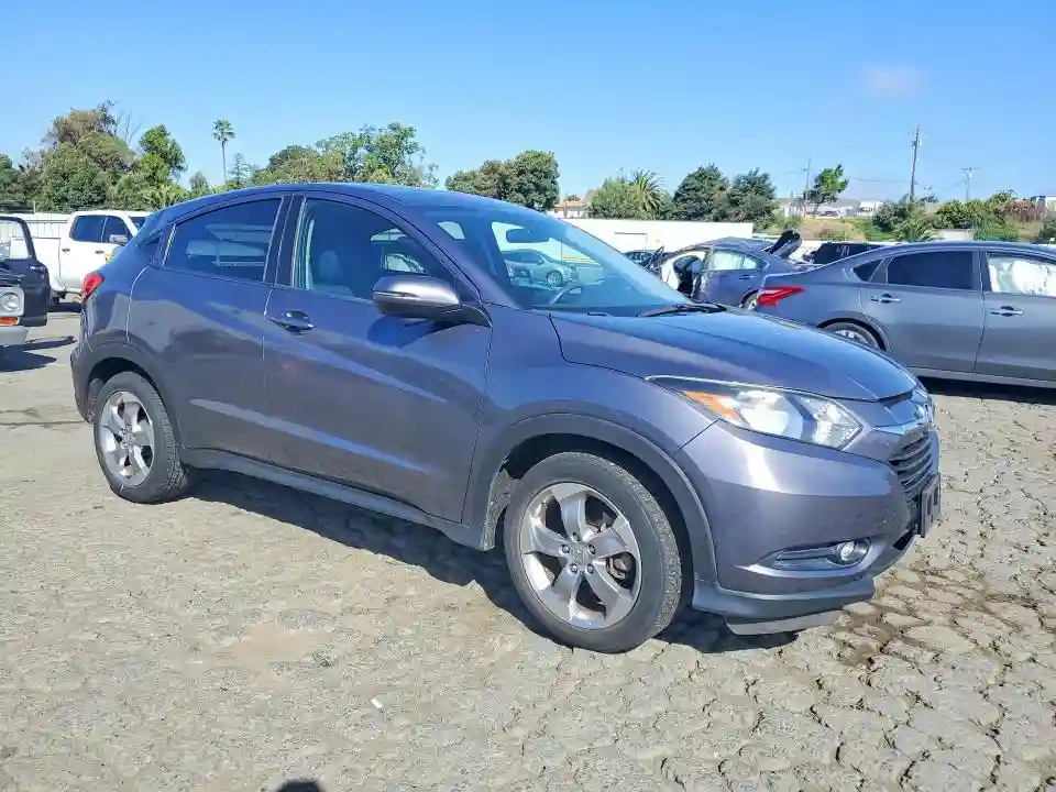 3CZRU5H59HG706216 2017 HONDA HR-V-3