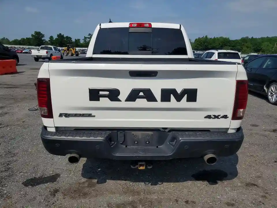 1C6RR7YT2HS573137 2017 RAM 1500-5