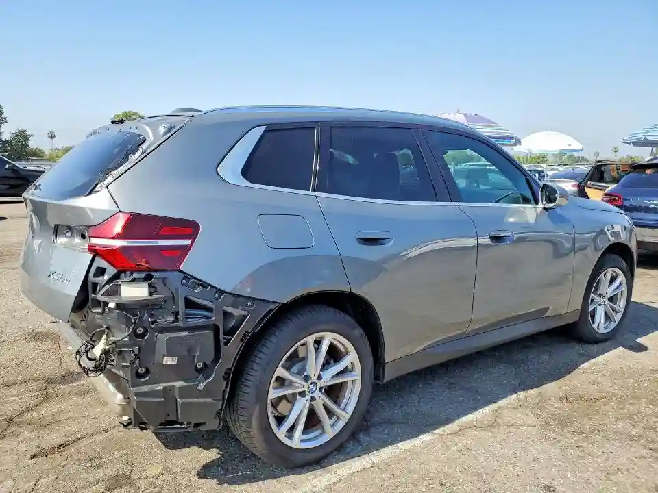 5UX53GP05S9018471 2025 BMW X3-2