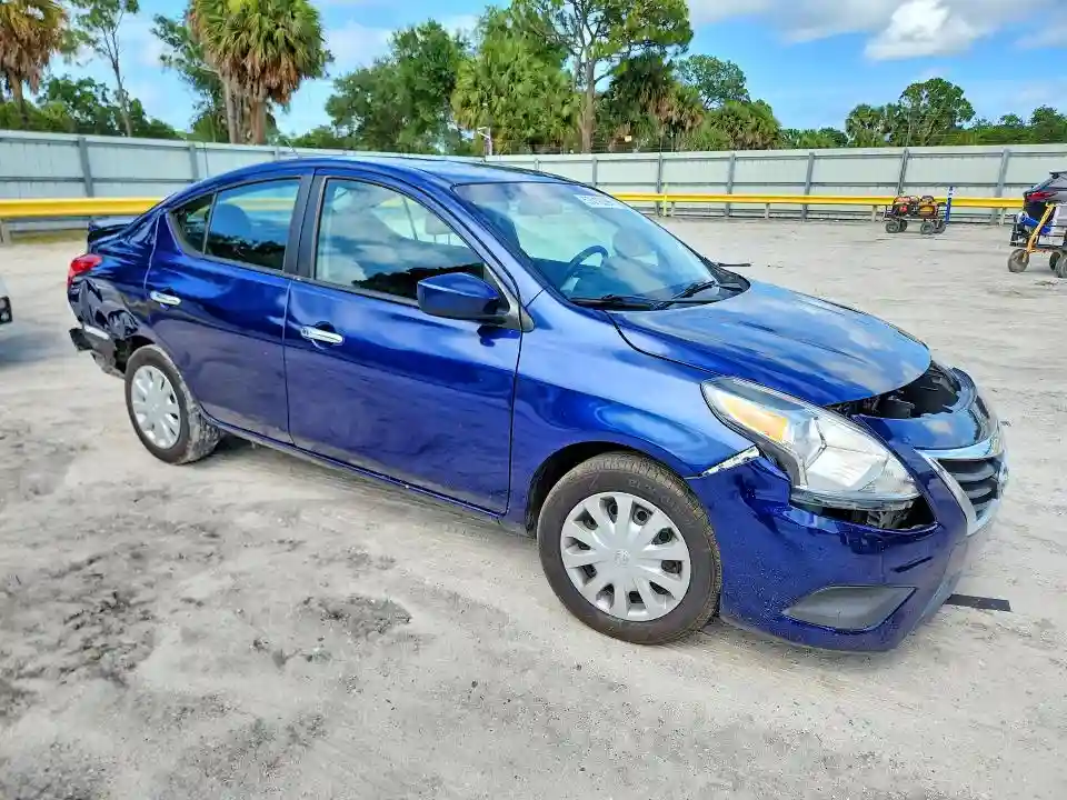 3N1CN7AP2KL869985 2019 NISSAN VERSA-3
