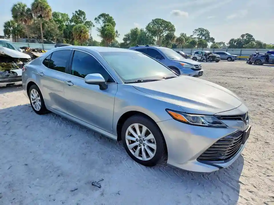4T1B11HK1KU232566 2019 TOYOTA CAMRY-3