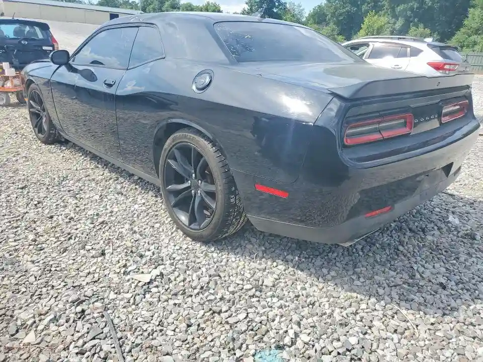 2C3CDZBT0GH232461 2016 DODGE CHALLENGER-1