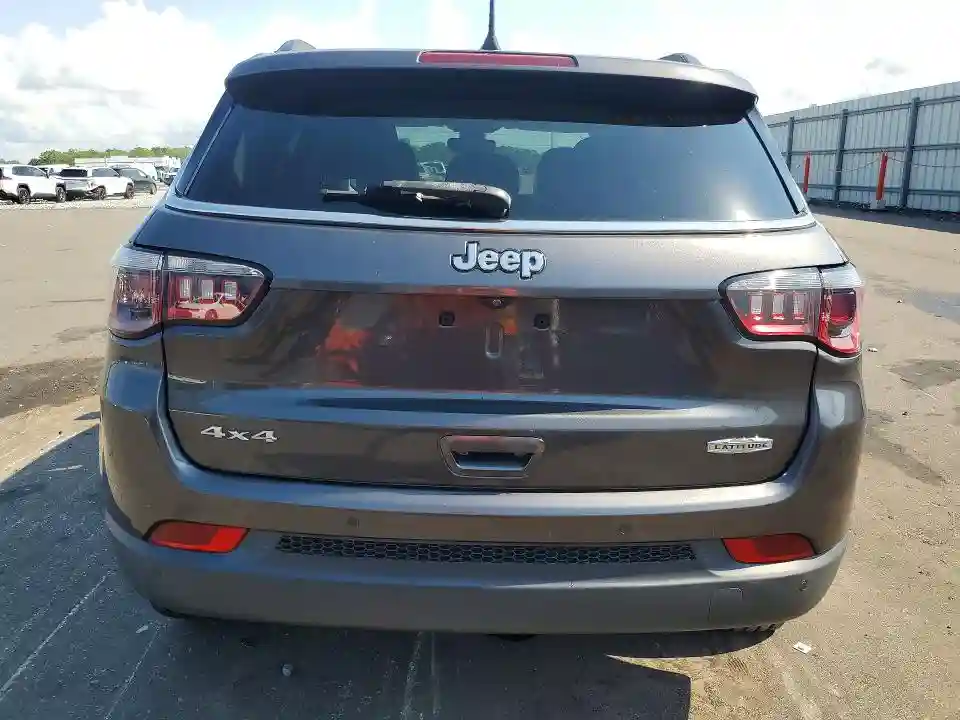 3C4NJDBB5LT238281 2020 JEEP COMPASS-5