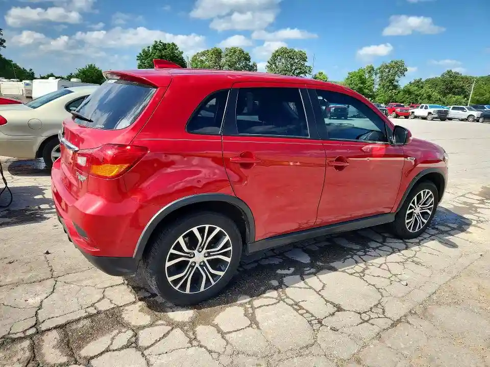 JA4AR3AU3JZ013474 2018 MITSUBISHI OUTLANDER-2