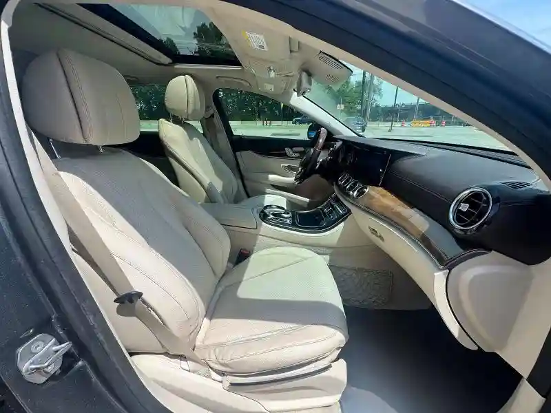 WDDZF4JB9HA118251 2017 MERCEDES-BENZ E-CLASS-4