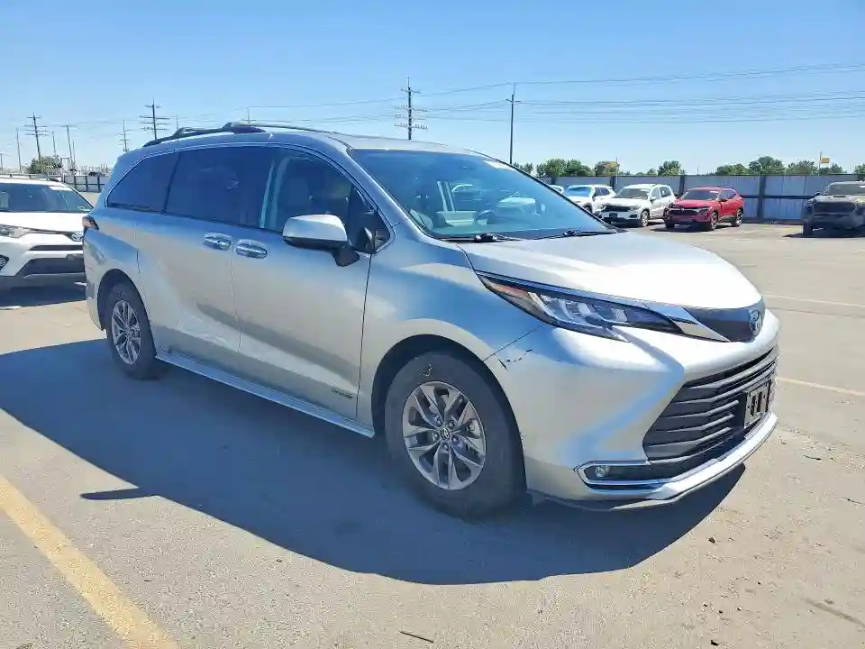 5TDYRKEC0MS057647 2021 TOYOTA SIENNA-3