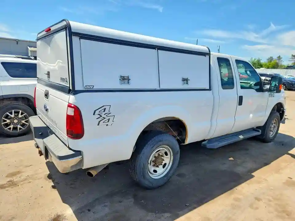 1FT7X2B69FEA92163 2015 FORD F250-2