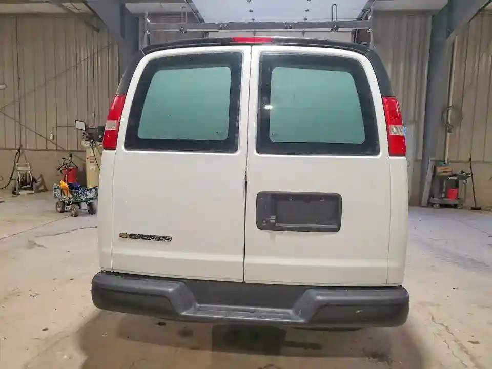 1GCWGAFF7H1133691 2017 CHEVROLET EXPRESS-5