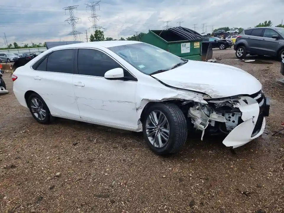 4T1BF1FK3HU339793 2017 TOYOTA CAMRY-3