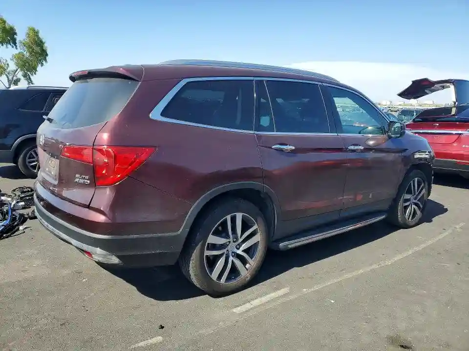5FNYF6H09HB065483 2017 HONDA PILOT-2