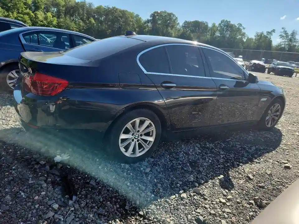 WBA5A7C51FD628148 2015 BMW 5 SERIES-2