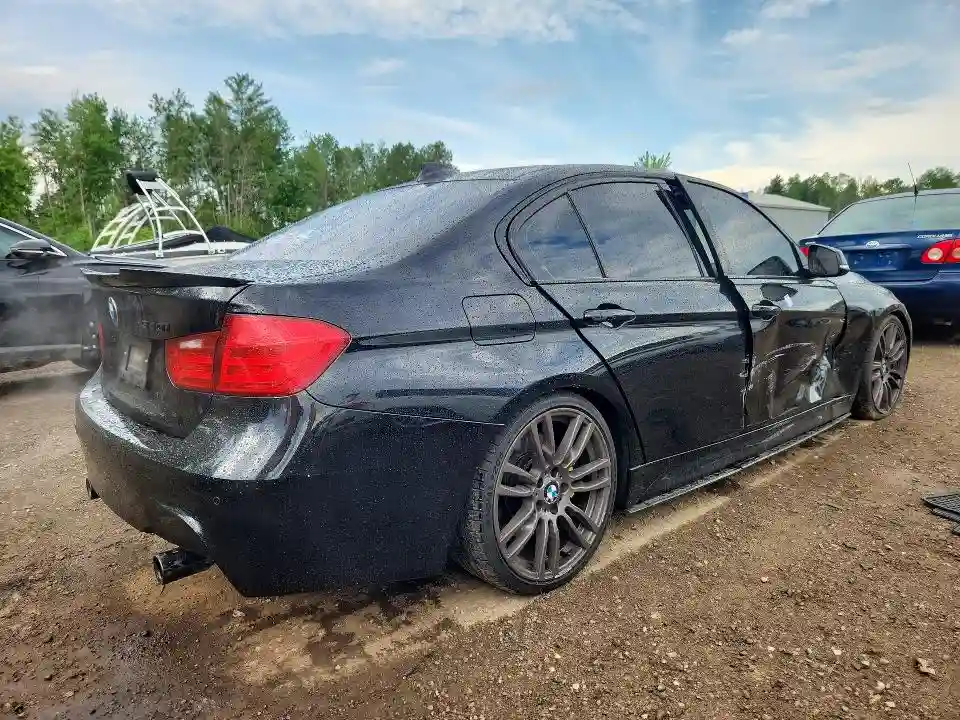 WBA8B7C56JA576553 2018 BMW 3 SERIES-2