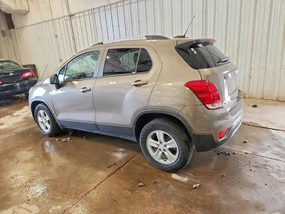 KL7CJPSM7NB556625 2022 CHEVROLET TRAX-1