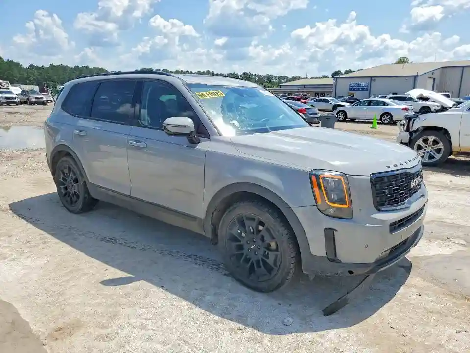 5XYP5DHCXNG245380 2022 KIA TELLURIDE-3