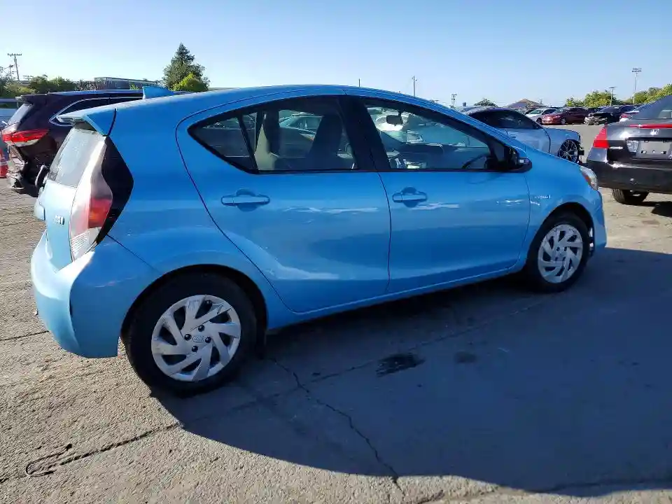 JTDKDTB34F1091508 2015 TOYOTA PRIUS-2