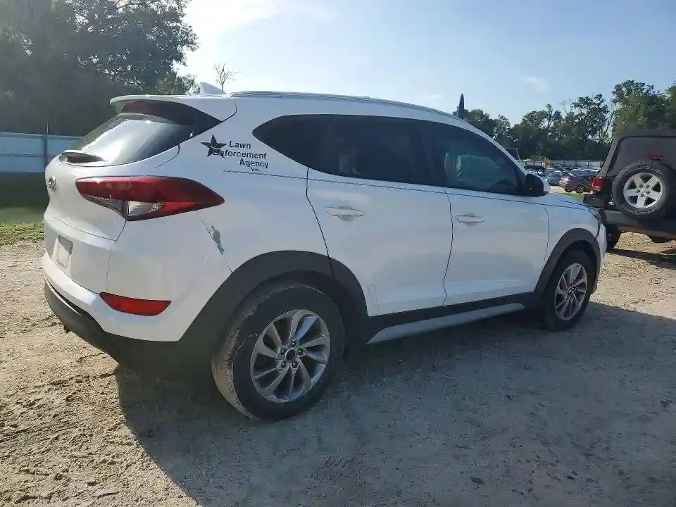 KM8J33A40JU665677 2018 HYUNDAI TUCSON-2