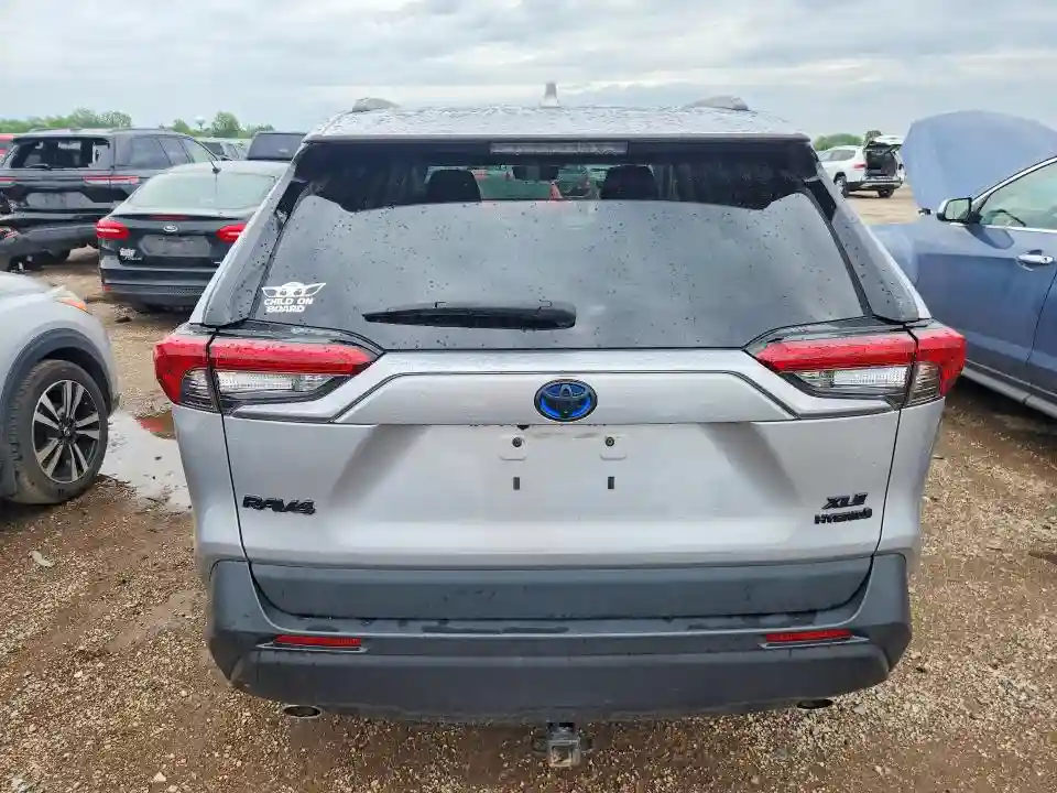 2T3RWRFV2LW084321 2020 TOYOTA RAV4-5