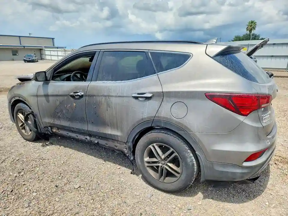 5XYZU3LB7JG559759 2018 HYUNDAI SANTA FE-1