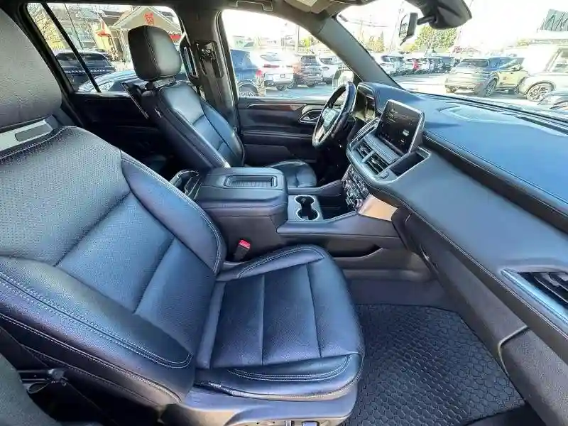 1GKS1FKT7NR214765 2022 GMC YUKON-4