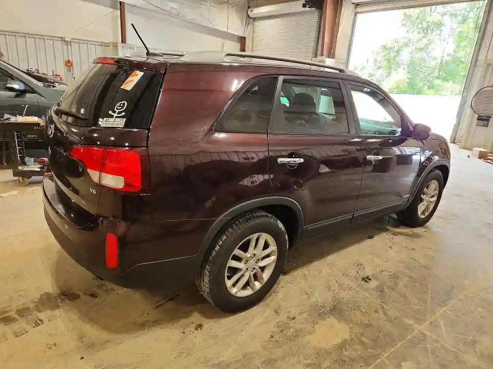 5XYKTDA79FG605544 2015 KIA SORENTO-2