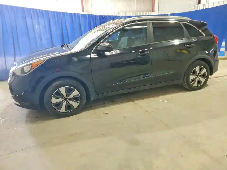 KNDCB3LC7H5049144 2017 KIA NIRO-0