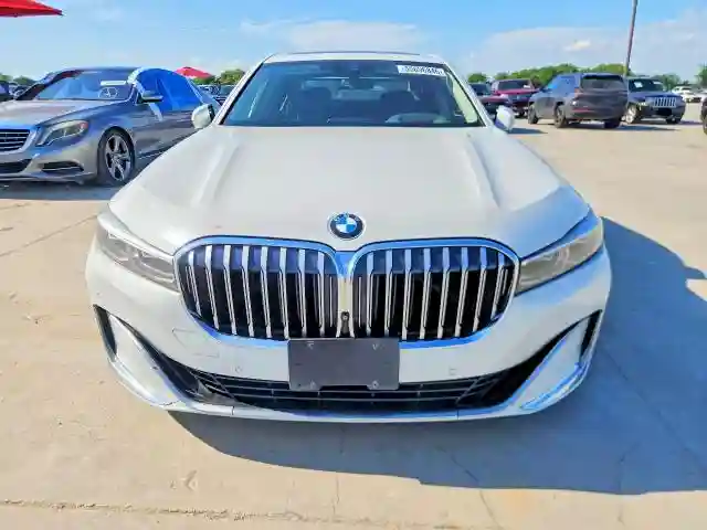 WBA7T2C07LCE43469 2020 BMW 7 SERIES-4