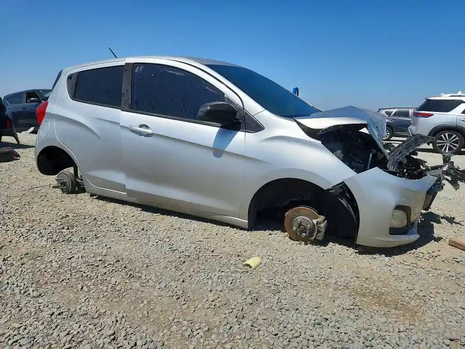 KL8CB6SA5MC704725 2021 CHEVROLET SPARK-3