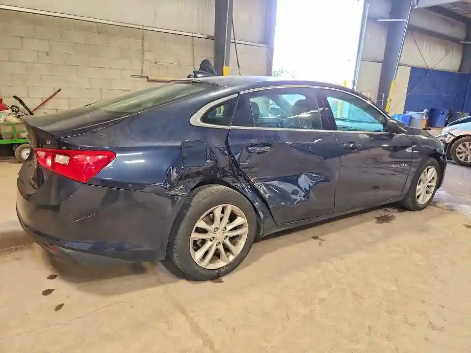 1G1ZD5ST2JF205648 2018 CHEVROLET MALIBU-2