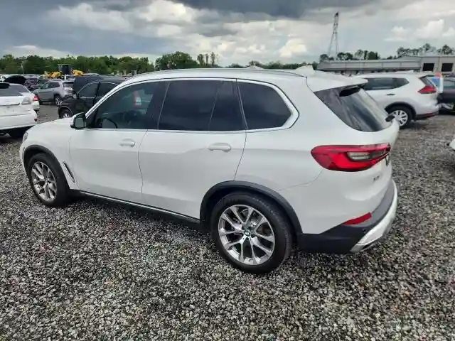 5UXCR6C50KLL10694 2019 BMW X5-1