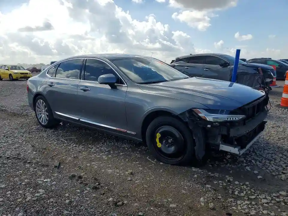 LVY992MLXJP036227 2018 VOLVO S90-3