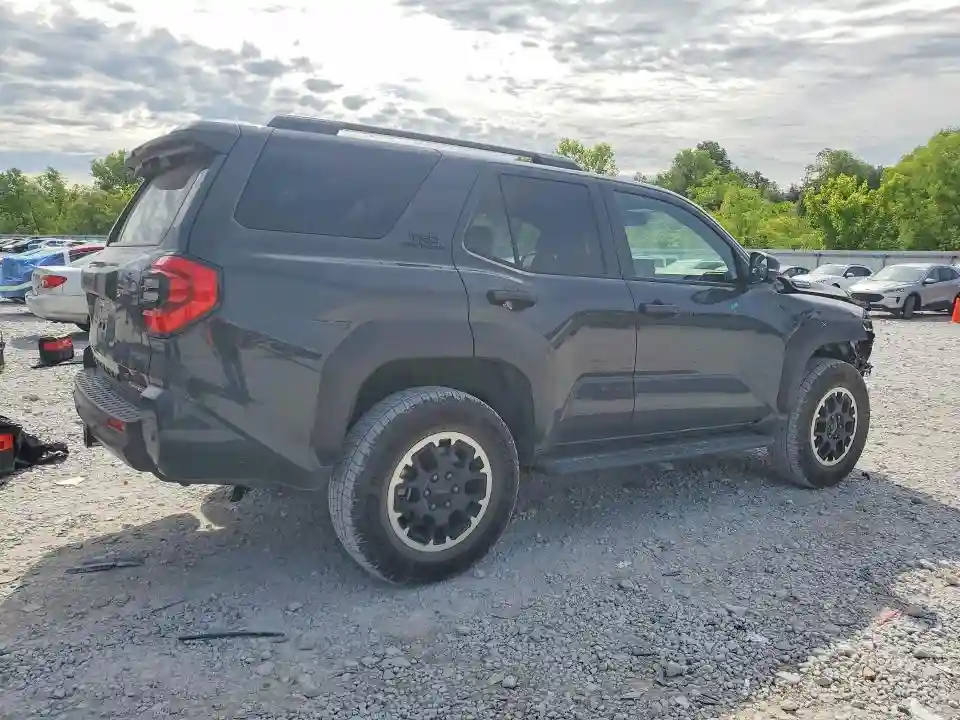 JTEVB5BR0S5014099 2025 TOYOTA 4RUNNER-2