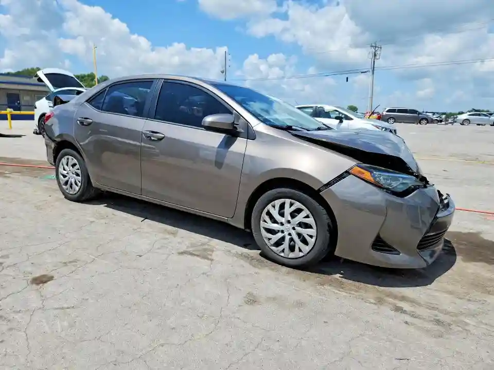 2T1BURHE8KC225776 2019 TOYOTA COROLLA-3