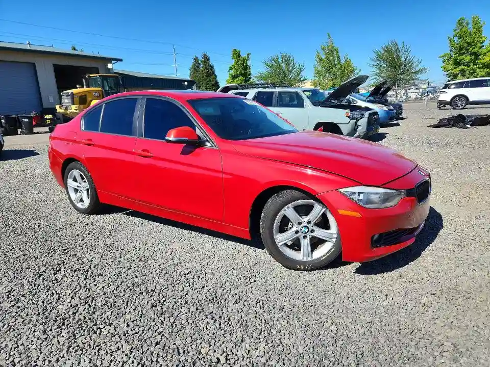 WBA3B1C54FK136761 2015 BMW 3 SERIES-3