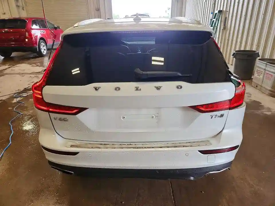 YV4102WK3L1039587 2020 VOLVO V60-5