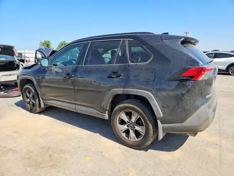 2T3W1RFV1MC105907 2021 TOYOTA RAV4-1