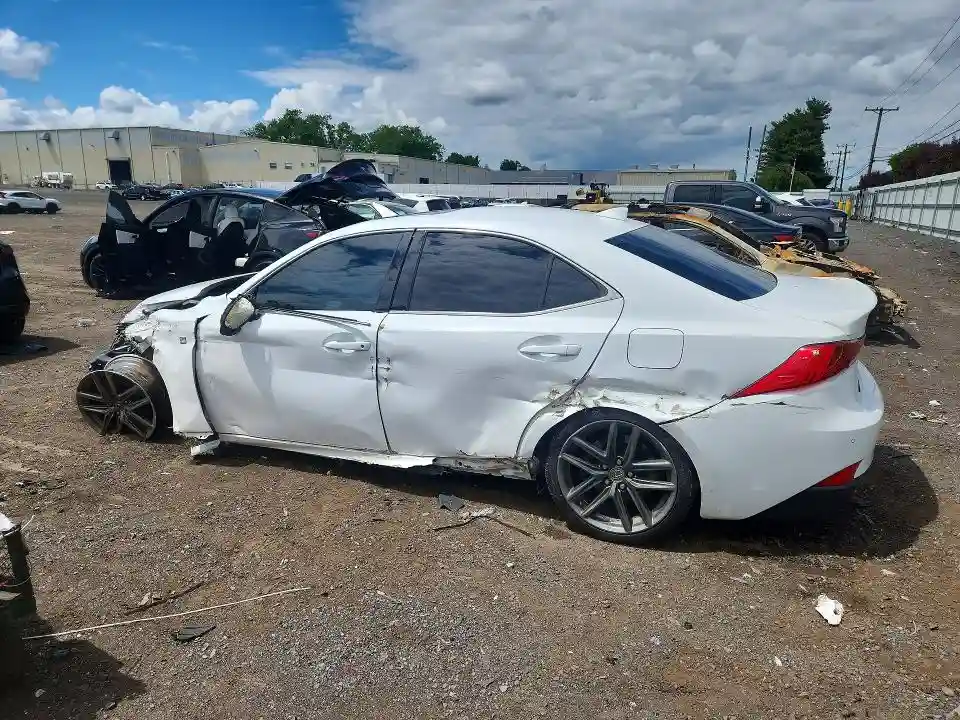 JTHBA1D23J5077746 2018 LEXUS IS-1