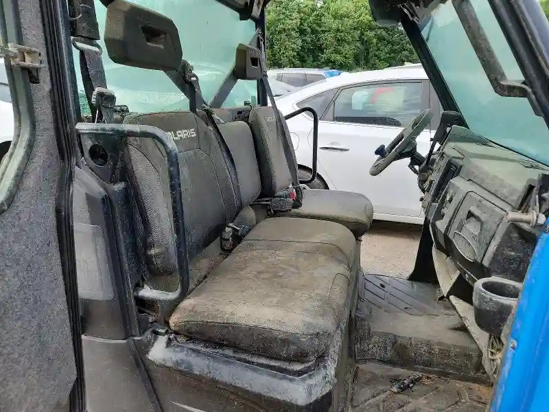 4XARTU992H7742997 2017 POLARIS SIDEBYSIDE-4