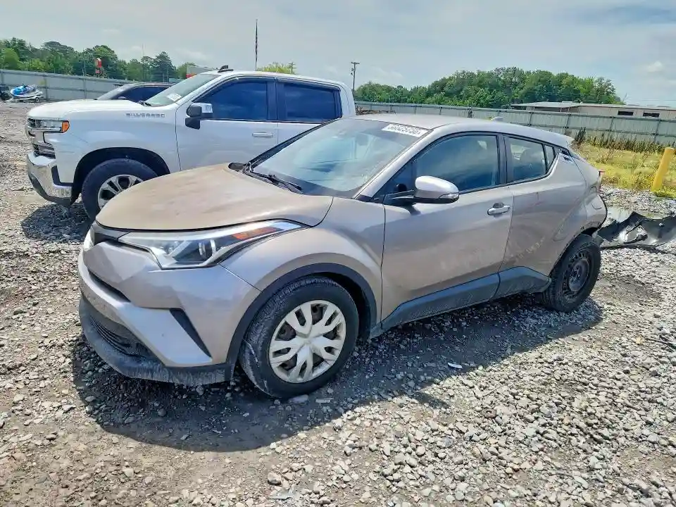 NMTKHMBX7KR092578 2019 TOYOTA C-HR LE-0