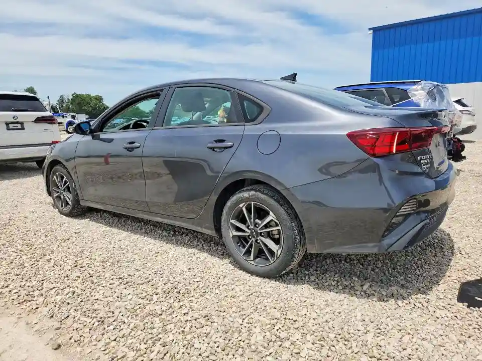 3KPF24AD3RE773126 2024 KIA FORTE-1