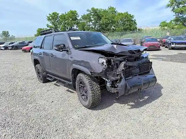 JTELU5JR2R6258571 2024 TOYOTA 4RUNNER-2