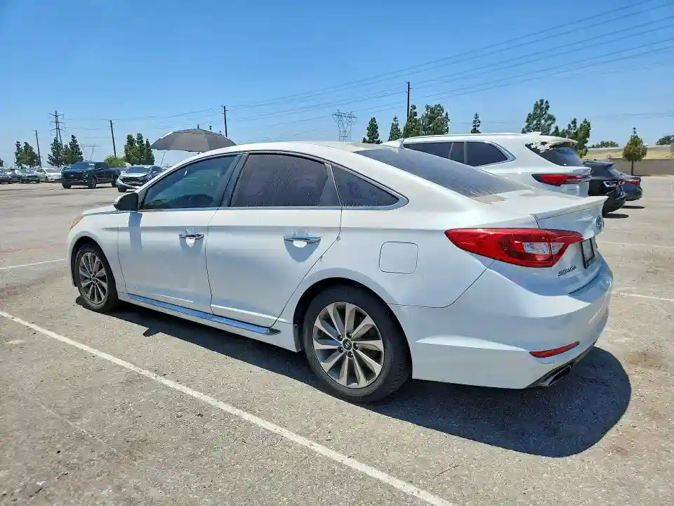 5NPE34AF4FH172745 2015 HYUNDAI SONATA-1