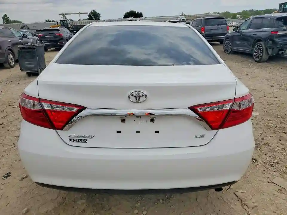 4T1BF1FK0HU300627 2017 TOYOTA CAMRY-5