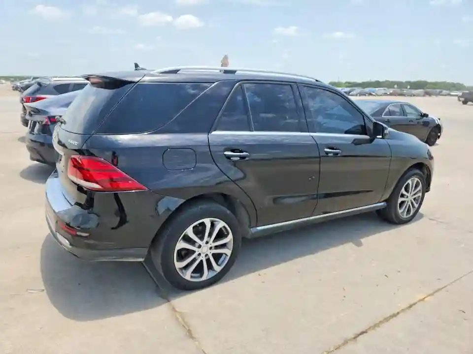 4JGDA5HB0GA727074 2016 MERCEDES-BENZ GLE-CLASS-2
