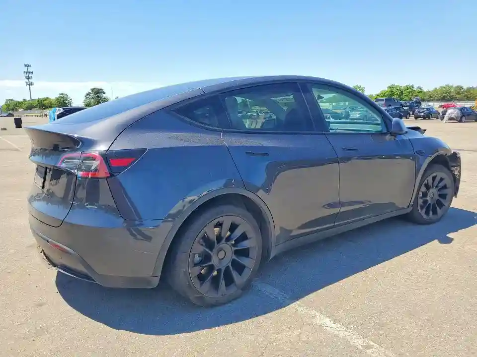 7SAYGDED8RF093126 2024 TESLA MODEL  Y-2