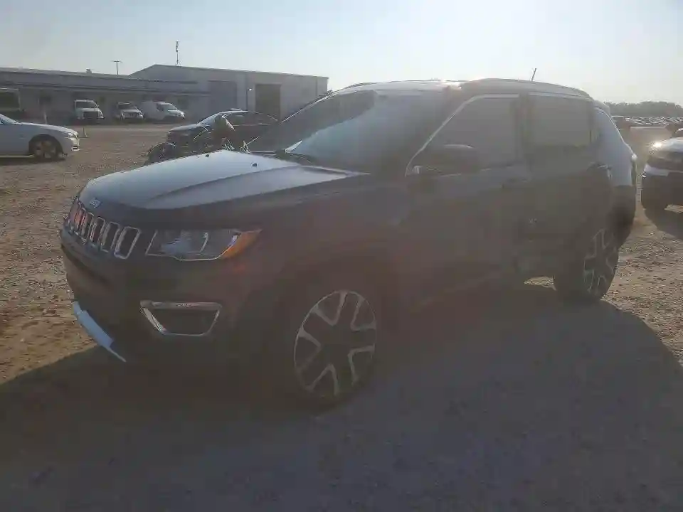 3C4NJDCB5JT104706 2018 JEEP COMPASS LI-0